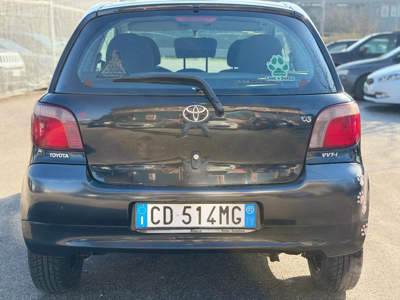 Toyota Yaris 1.0i 16V OK NEOPATENTATI