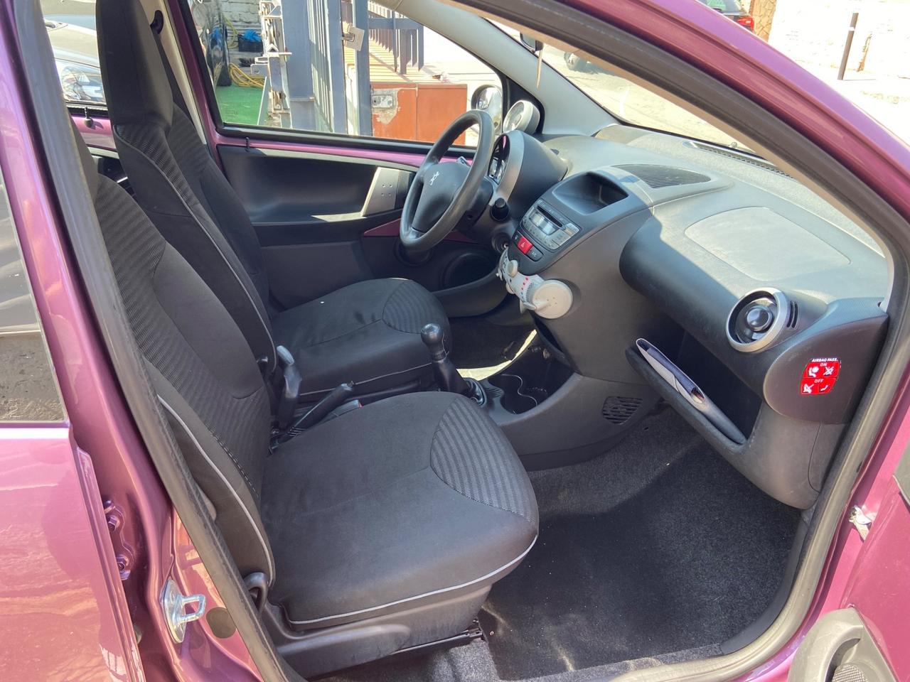 Peugeot 107 1.0 68CV 5p. Active