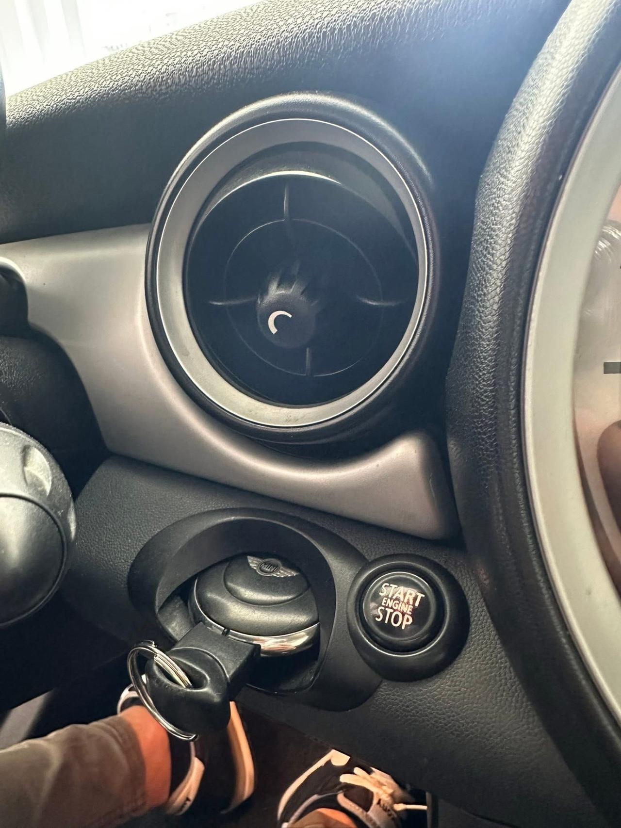 Mini 1.6 16V Cooper