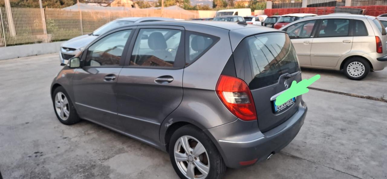 2011 perfetta Mercedes-benz A 160 CDI Avantgarde