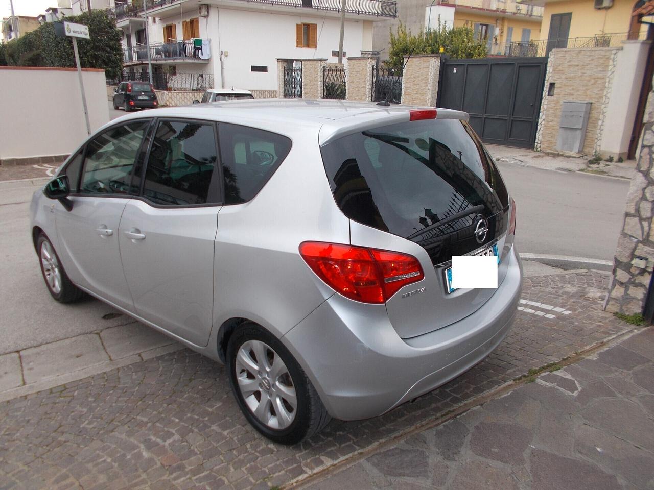 Opel Meriva 1.3 CDTI 95CV ecoFLEX Cosmo