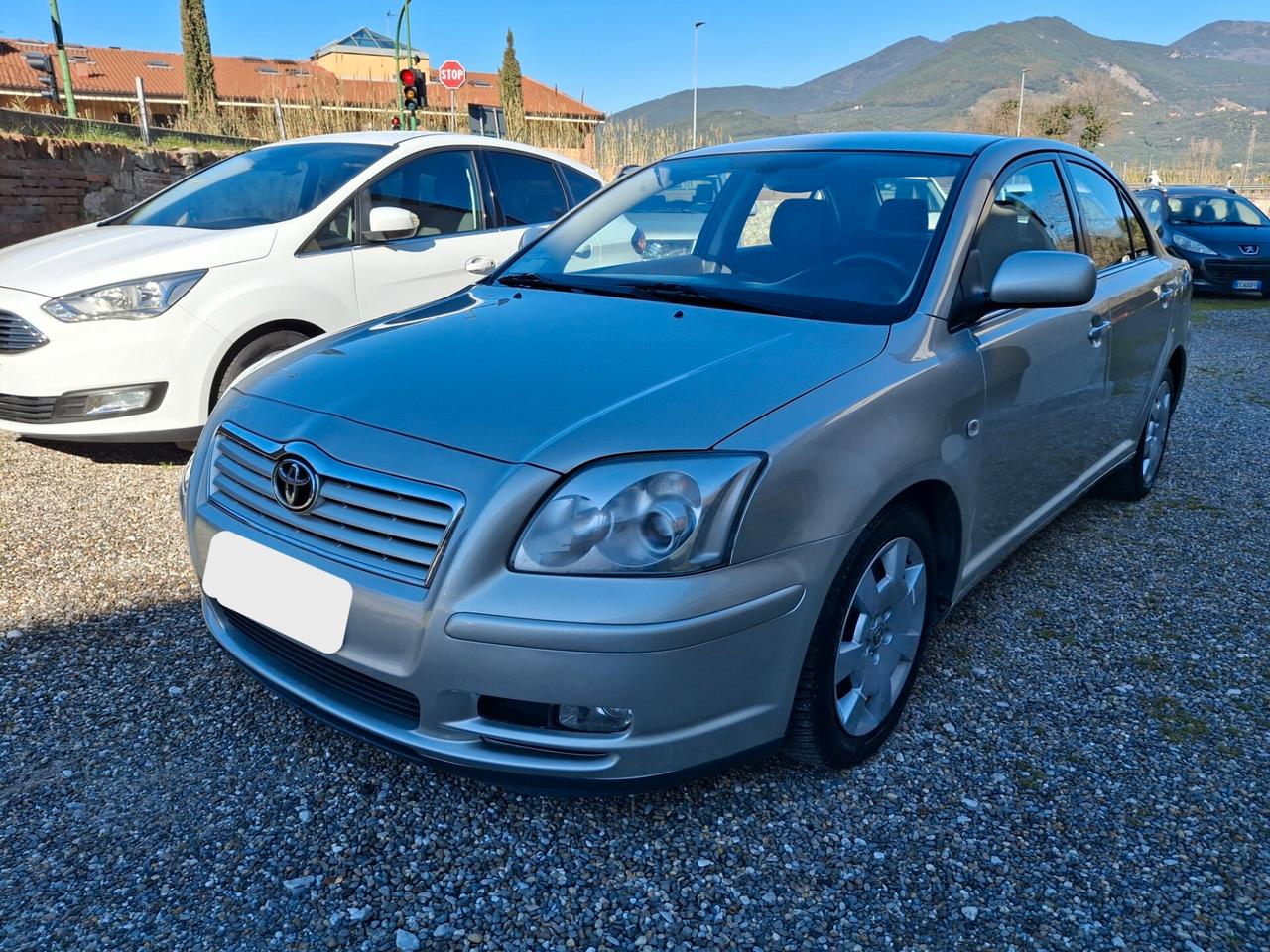 Toyota Avensis 1.6 16V