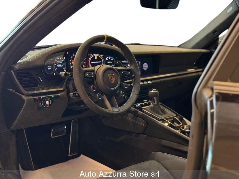 Porsche 911 GT3 RS WEISSACH PACK