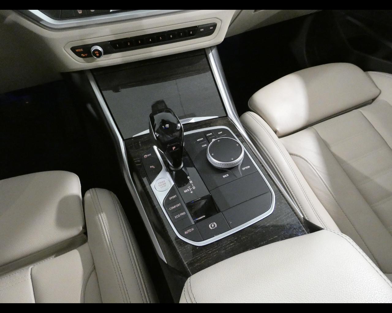 BMW Serie3(G20/21/80/81 - 320d 48V Touring Luxury