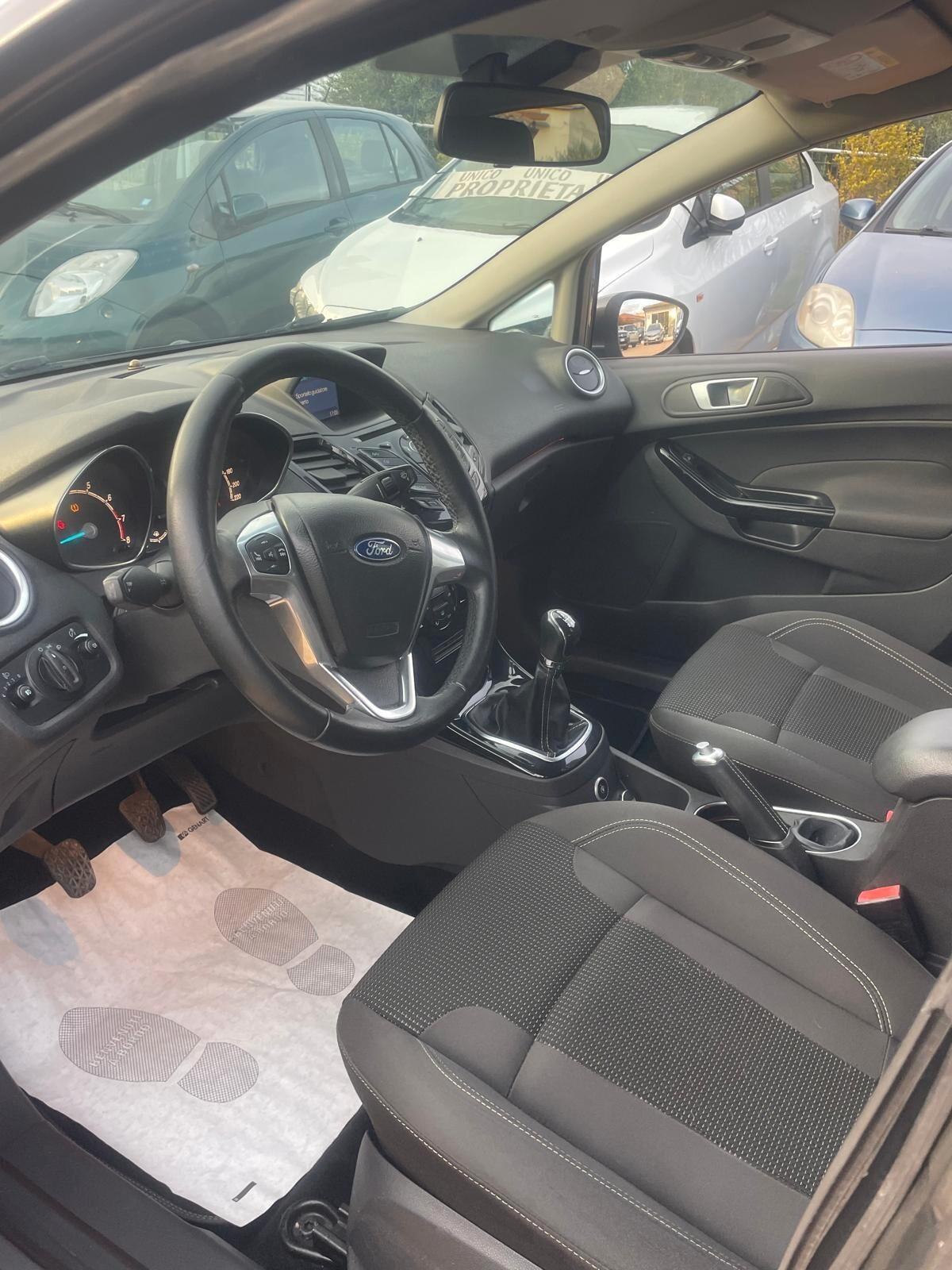 Ford Fiesta 1.4 5p. Bz. 95CV - GPL Titanium