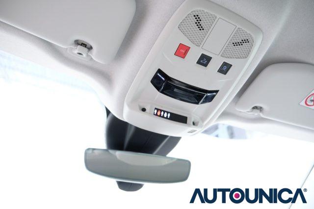 FIAT 600 HYBRID 100 CV DCT MHEV LA PRIMA NEOPATENTATI