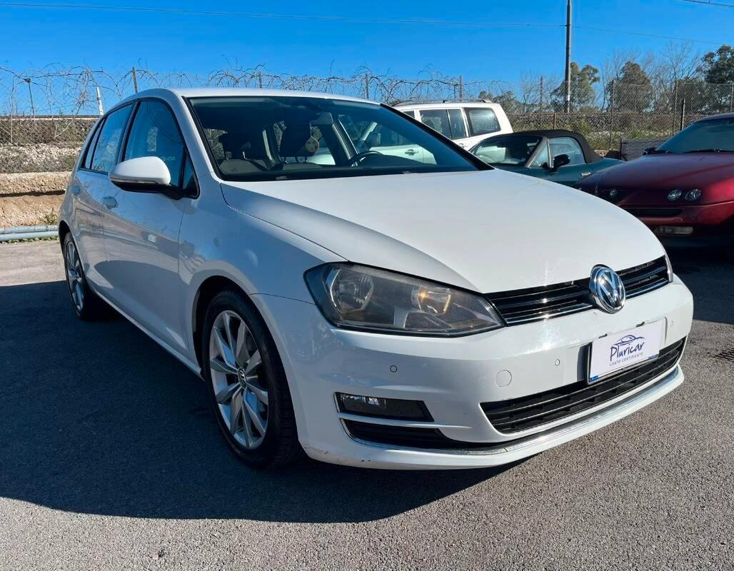 Volkswagen Golf 1.6 tdi Highline 5p