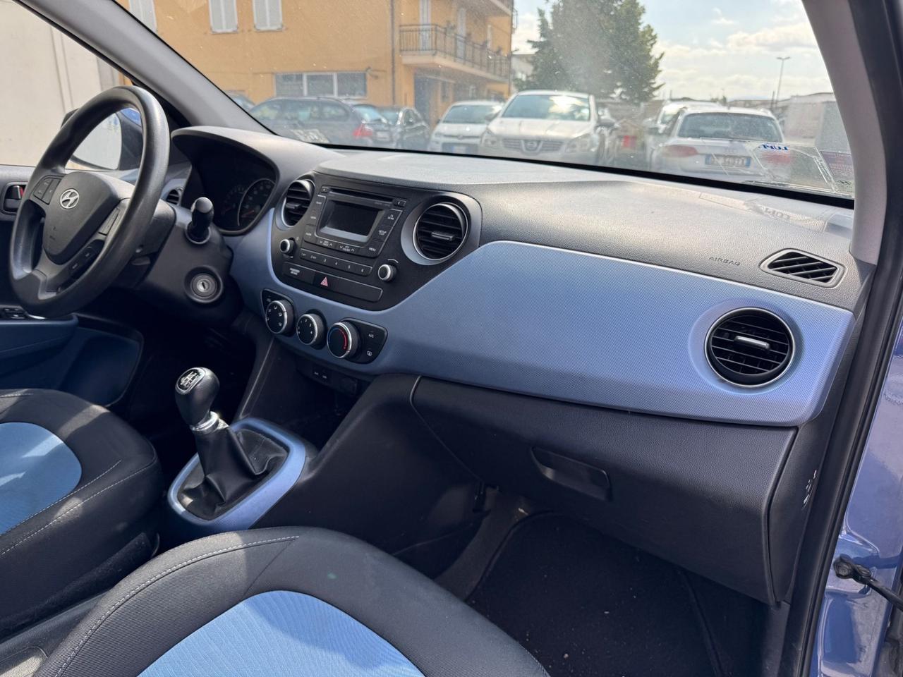 PACCHETTO Hyundai I10, Hyundai I10 blu