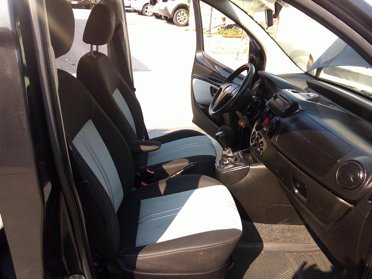 Fiat Qubo 1.3 MJT 75 CV Dynamic 11