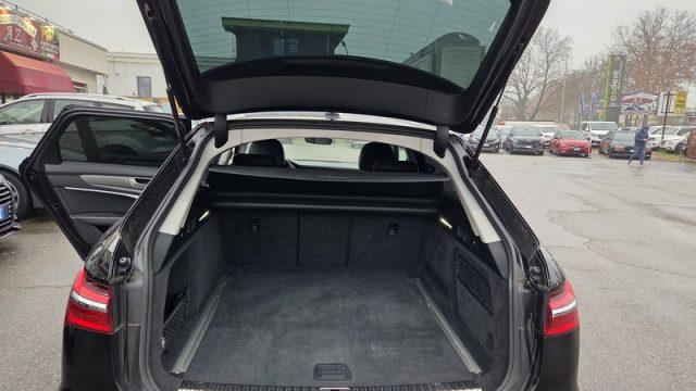 AUDI A6 Avant 40 2.0 TDI S tronic Business Sport PERMUTE