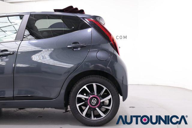 TOYOTA Aygo CONNECT 1.0 VVT-I 72 CV 5 PORTE X-WAVE CABRIO