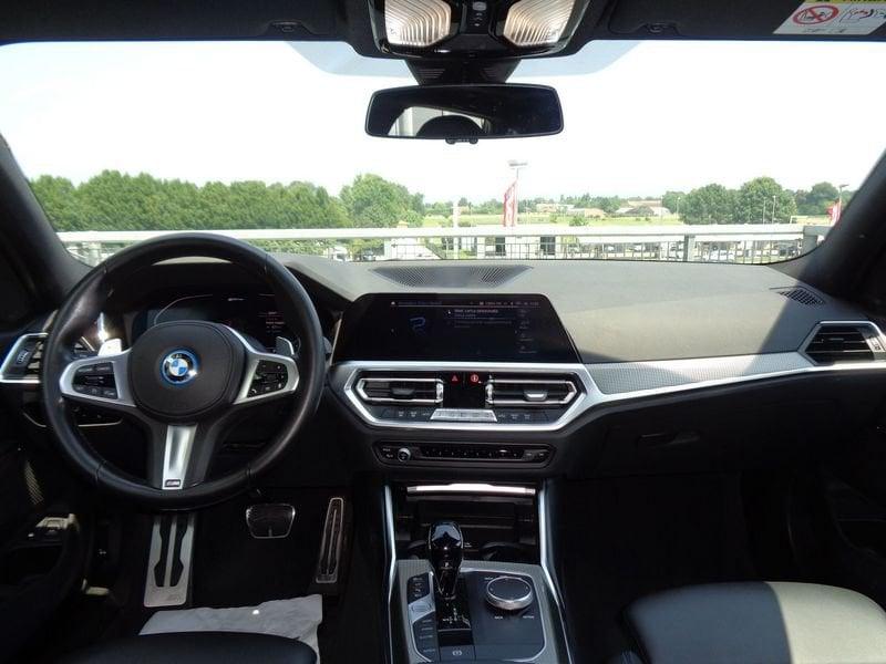 BMW Serie 3 330e xDrive Touring Msport