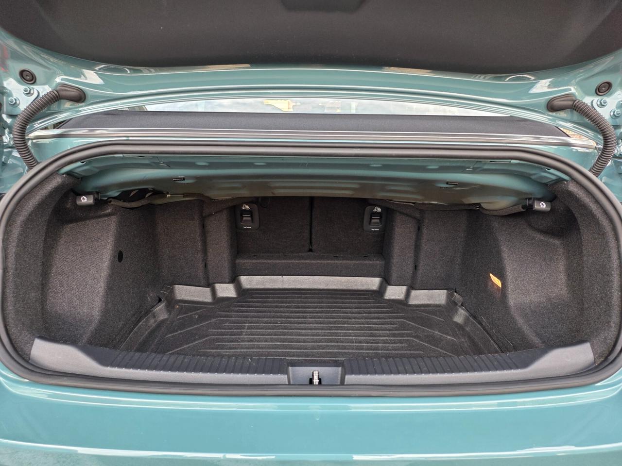 Volkswagen T-Roc Cabriolet 1.5 TSI 150cv R-Line DSG