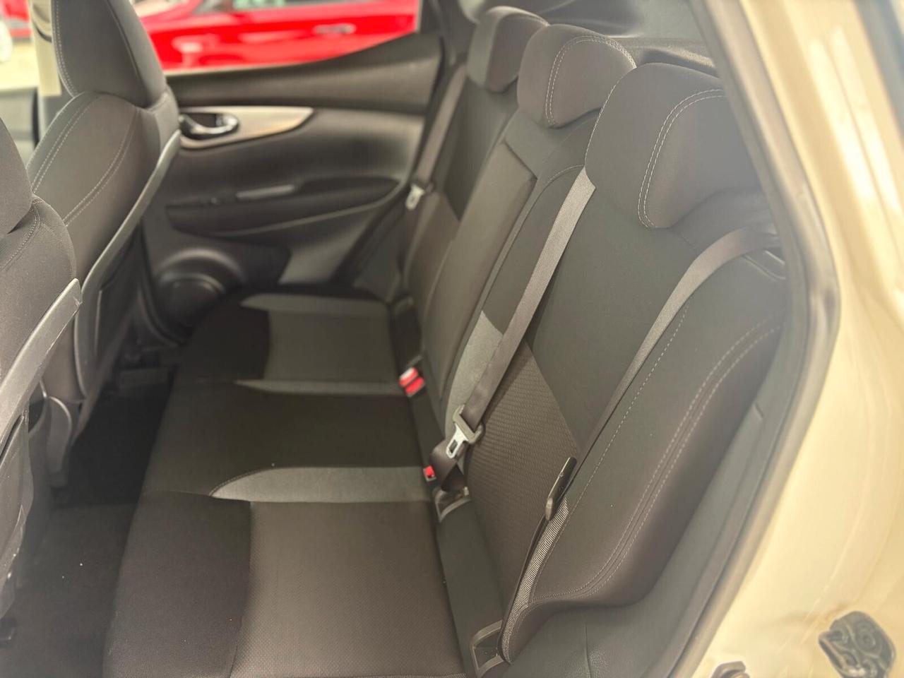 Nissan Qashqai 1.6 dCi 2WD XTronic Tekna