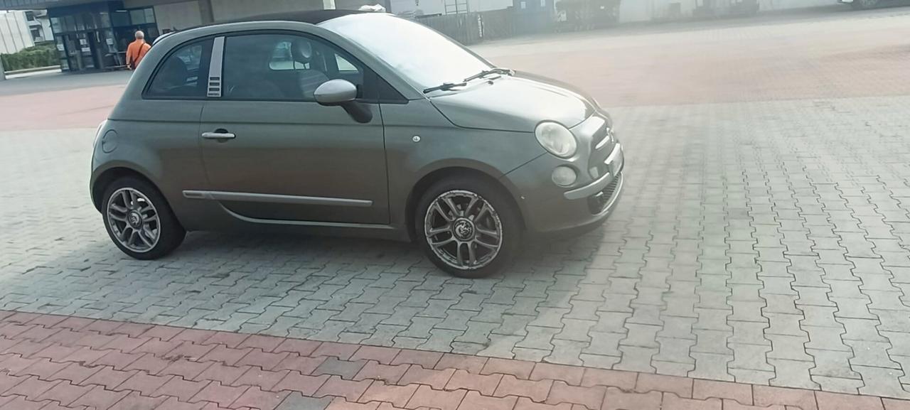 Fiat 500 C 1.3 Multijet 16V 75 CV Rock