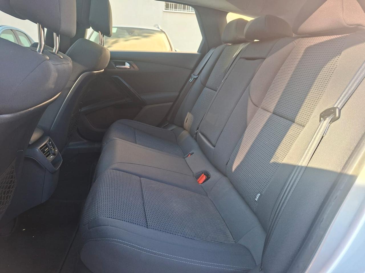 Peugeot 508 1.6 e-HDi 115CV cambio robotizzato S&S SW Ciel Allure