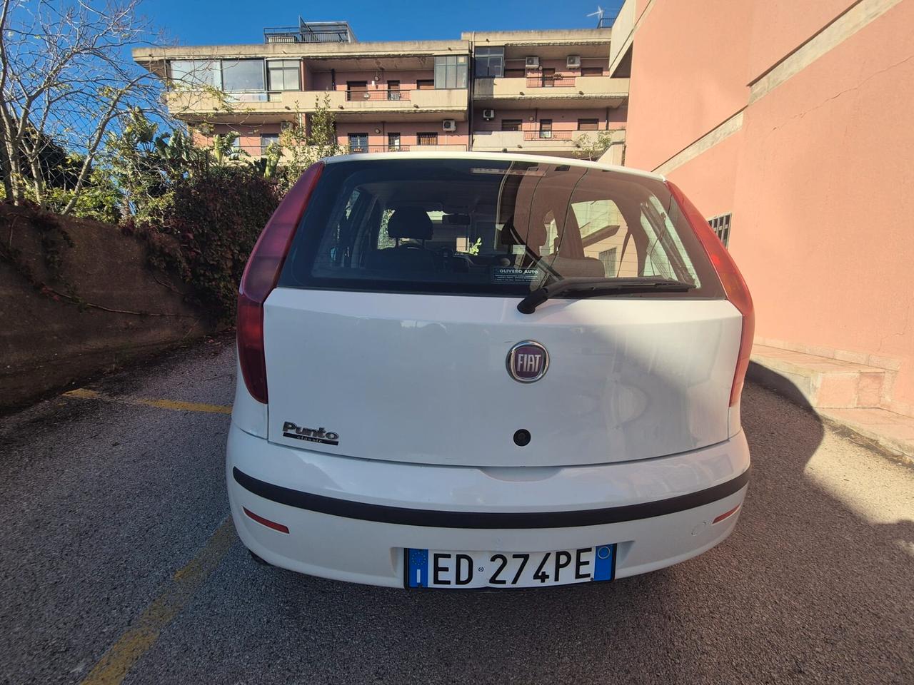Fiat Punto 1.2 benzina 60cv 5 porte 2010