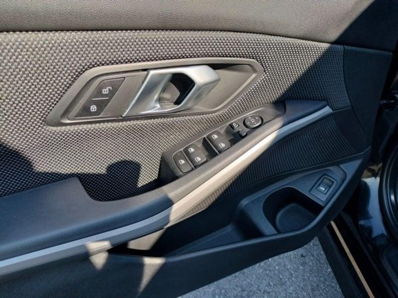 BMW Serie 3 320d 48V xDrive Touring Business Advantage