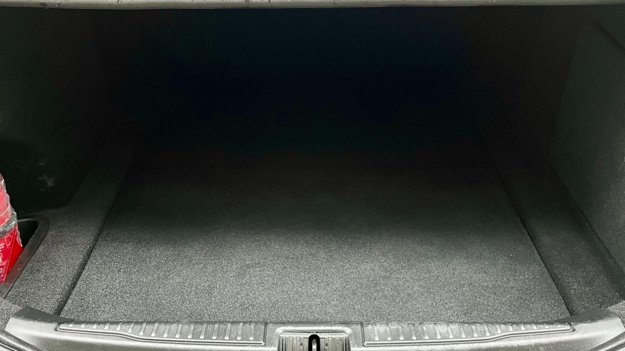 ALFA ROMEO GIULIA 2.2 TURBODIESEL EXECUTIVE 160CV - FULL LED, VETRI PRIVACY, CRUISE CONTROL