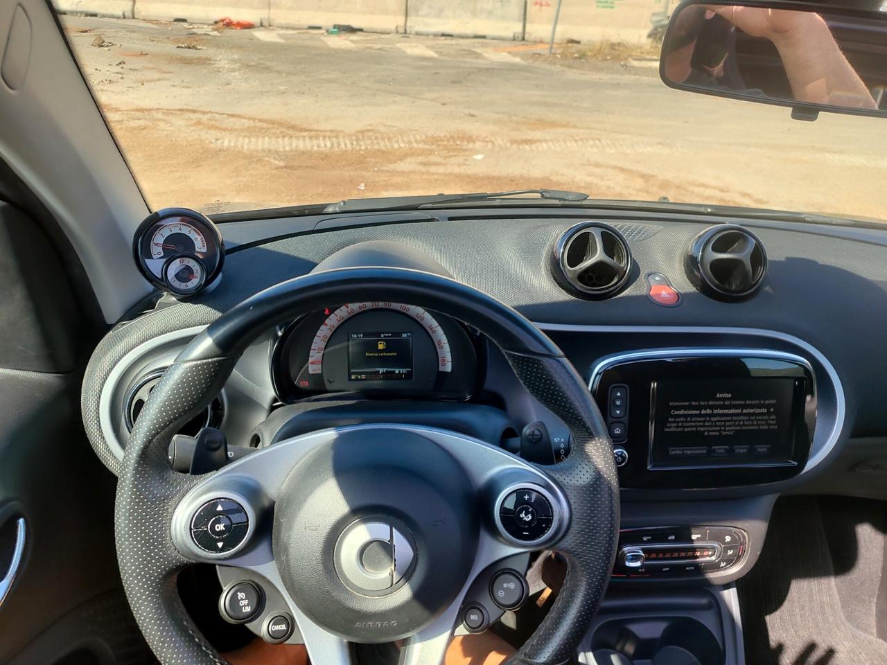 Smart ForTwo 90 0.9 T twinamic cabrio Perfect