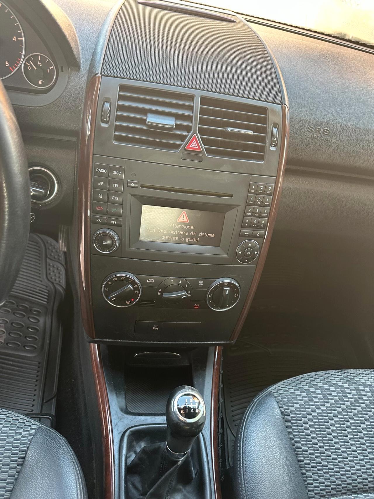 Mercedes-benz A 180 CDI (12 RATE)