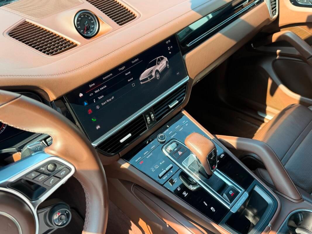 Porsche Cayenne COUPE 3.0 340CV IVA ESPOSTA CERCHI DA 22