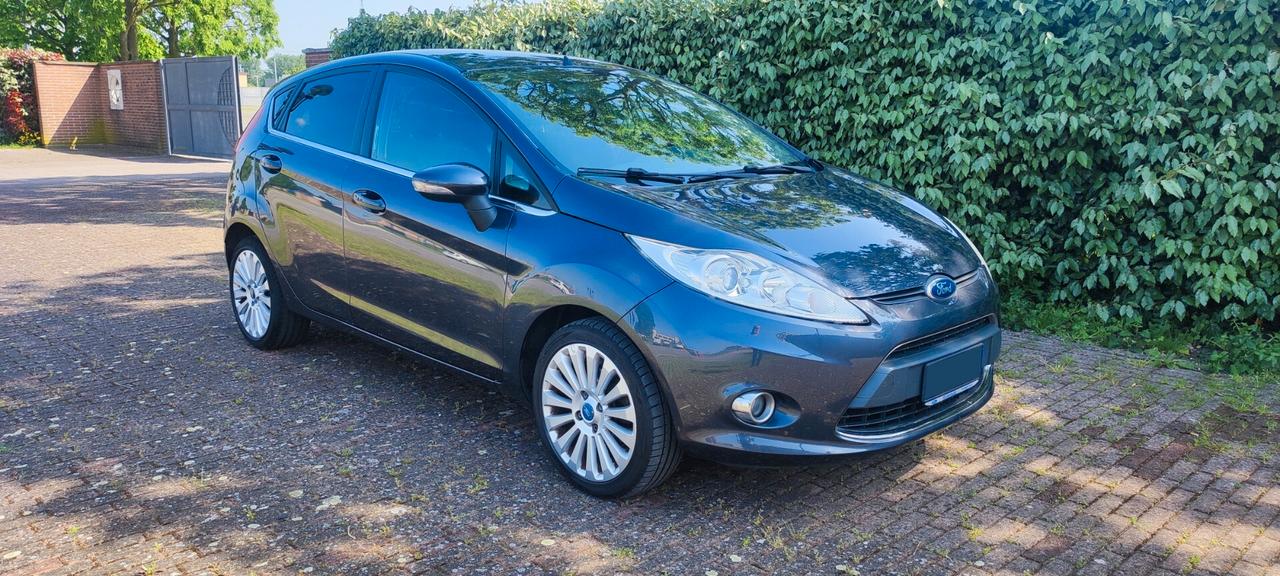 Ford Fiesta 1.2 82 CV 5 porte Titanium