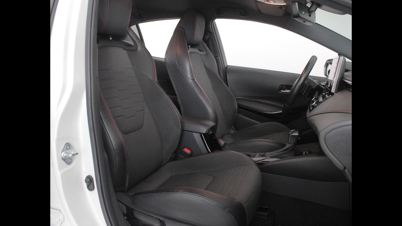 TOYOTA Corolla XII 2019 - Corolla 2.0h Lounge cvt