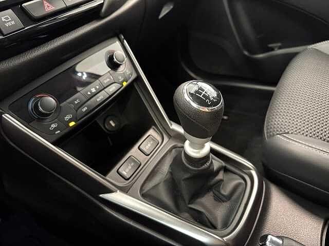 Suzuki S-Cross 1.4 Hybrid Top