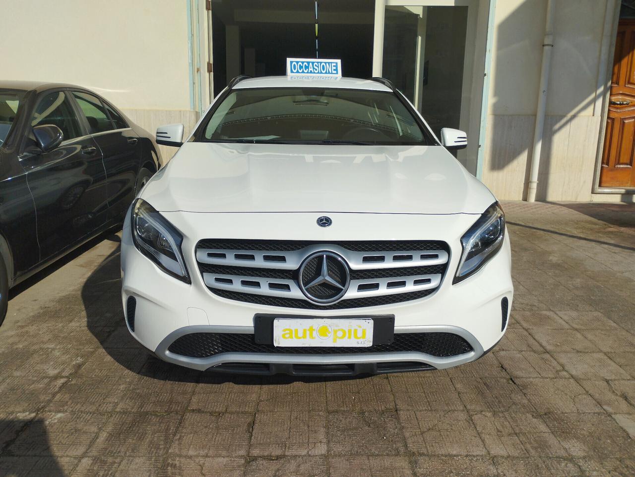 Mercedes-benz GLA 180 Business