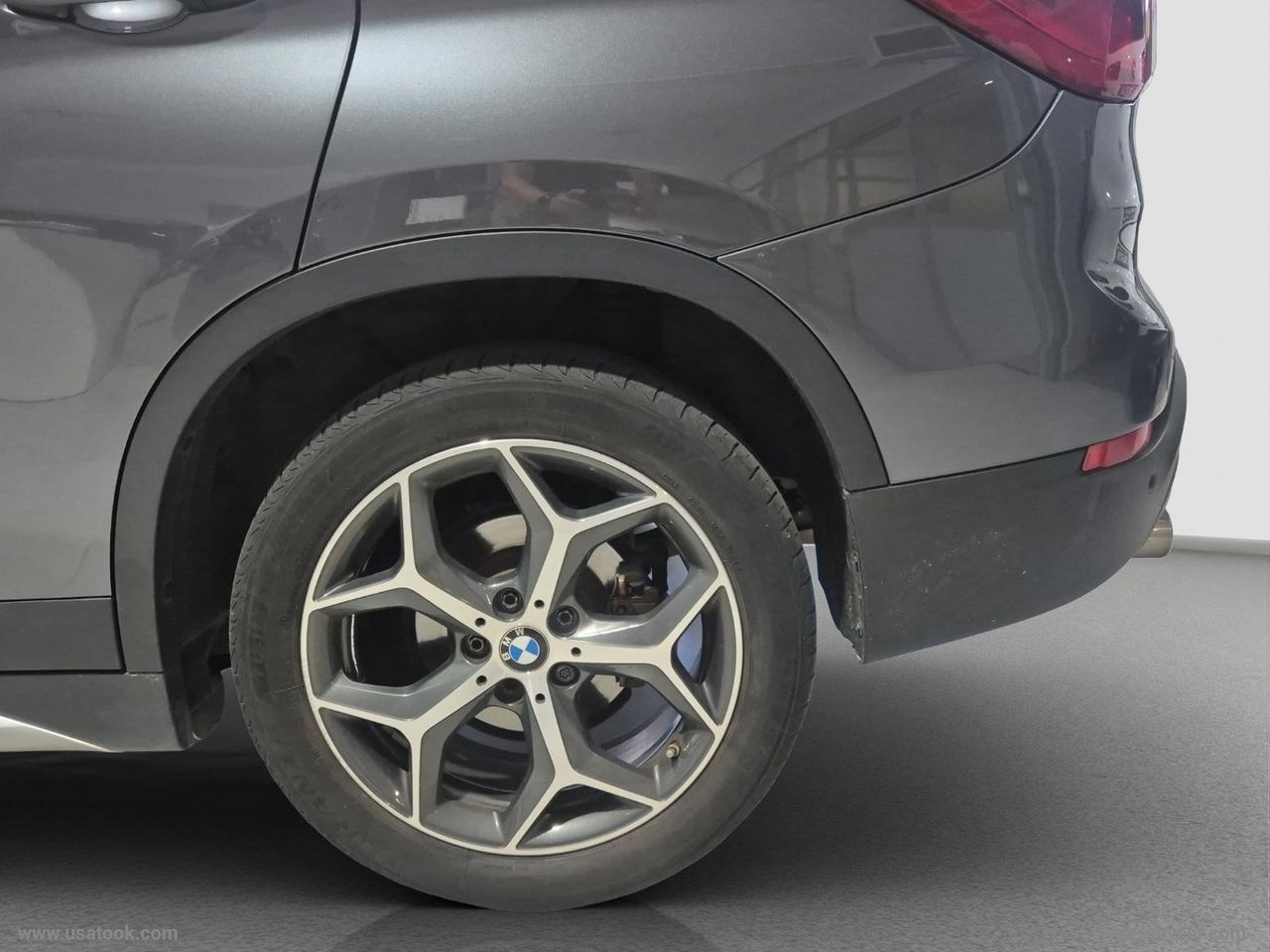 BMW X1 xDrive18d xLine AUTOMATICO-4X4-TETTO PANORAMICO