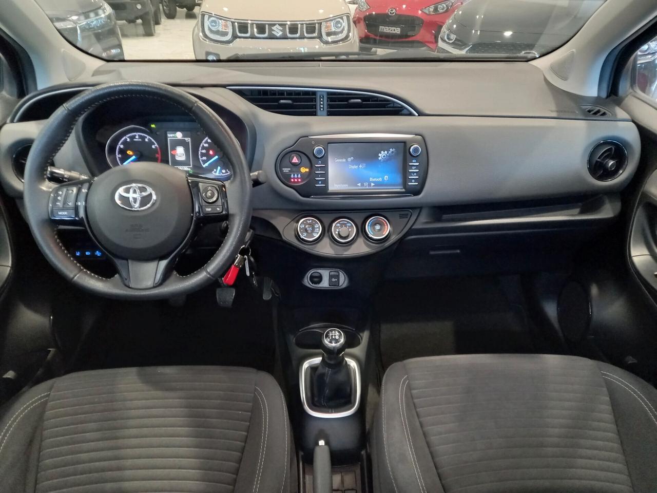 Toyota Yaris 1.0 72 CV 5 porte Lounge