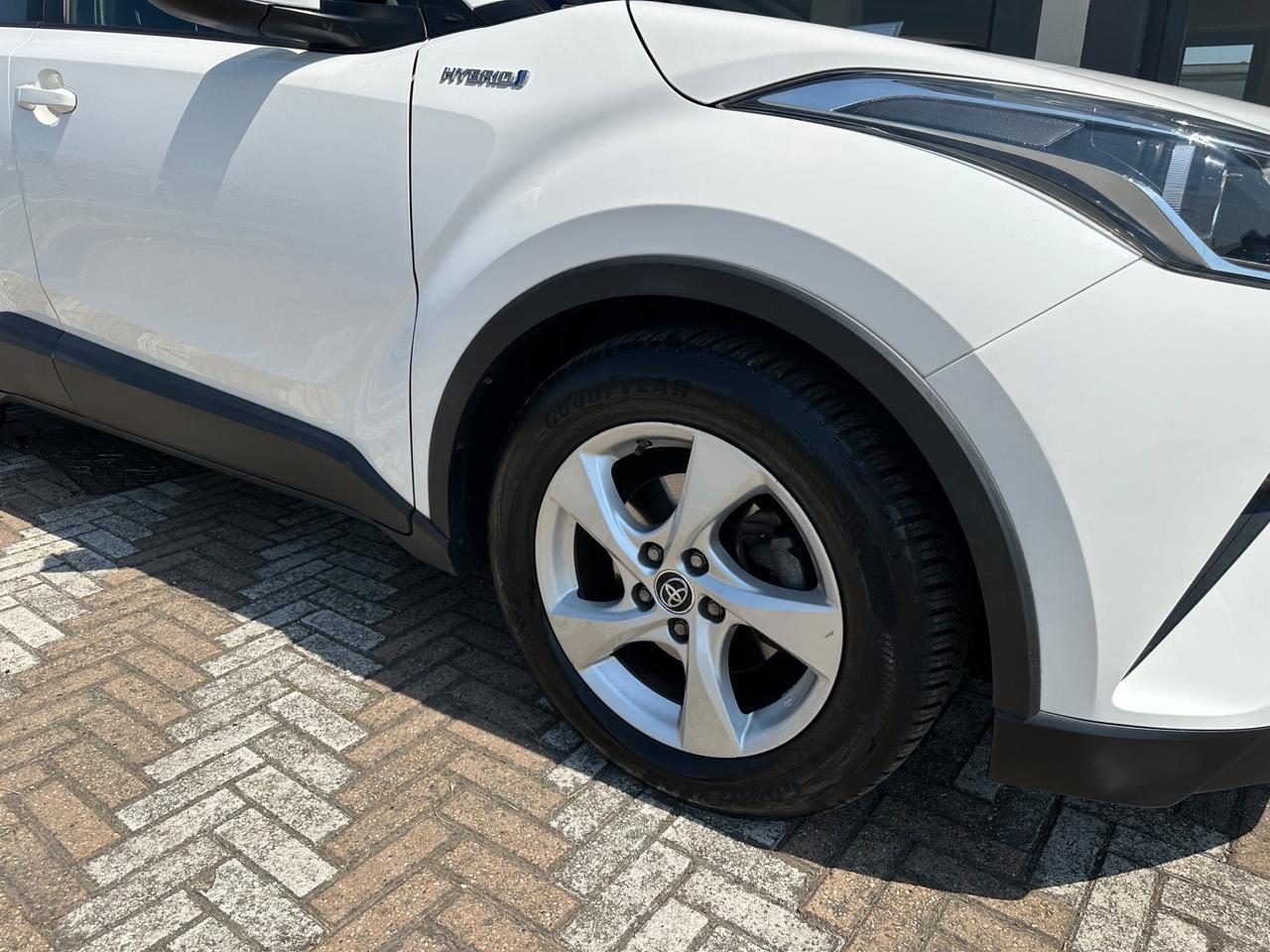 Toyota C-HR 1.8 Hybrid E-CVT Active *PREZZO REALE*