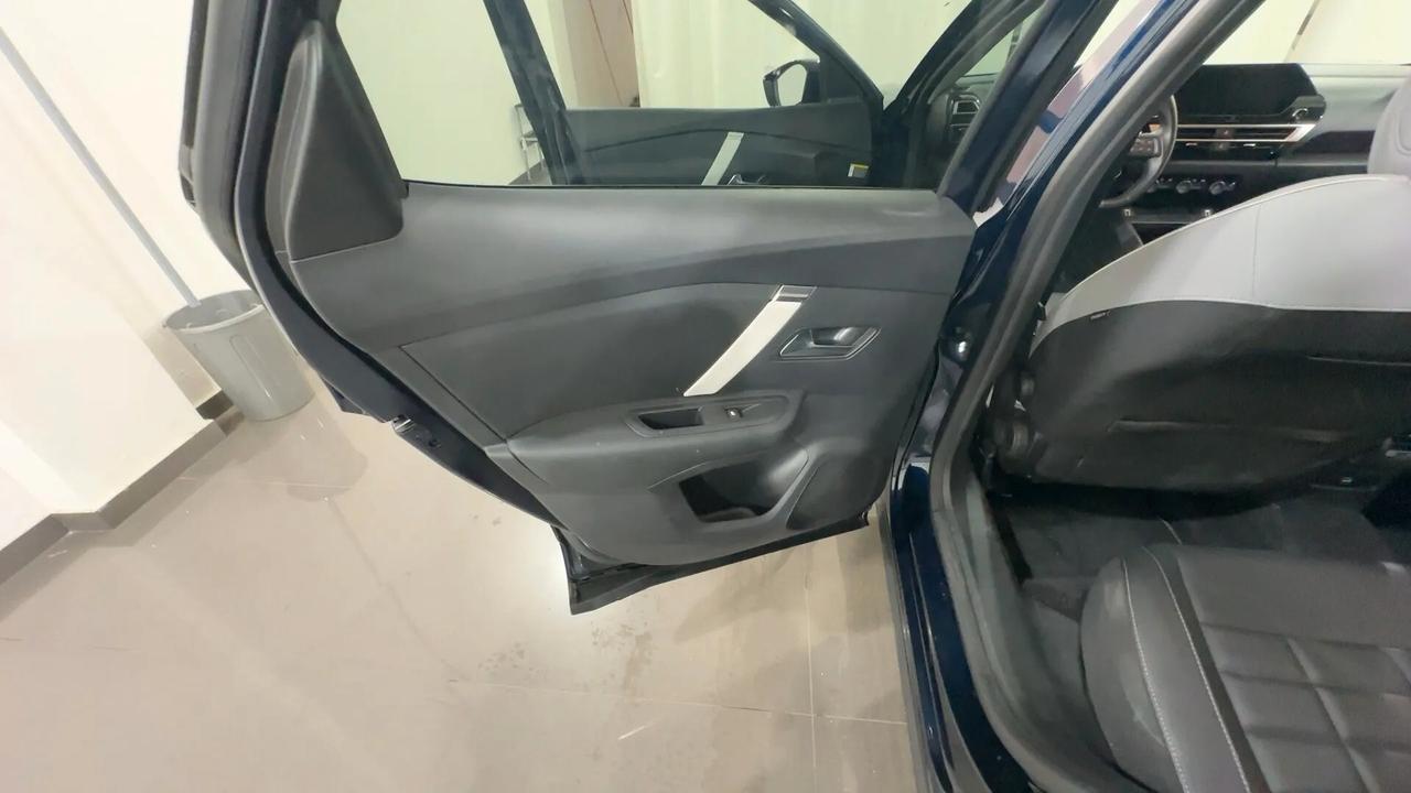 Citroen C4 X PureTech 130 S&S EAT8 Max