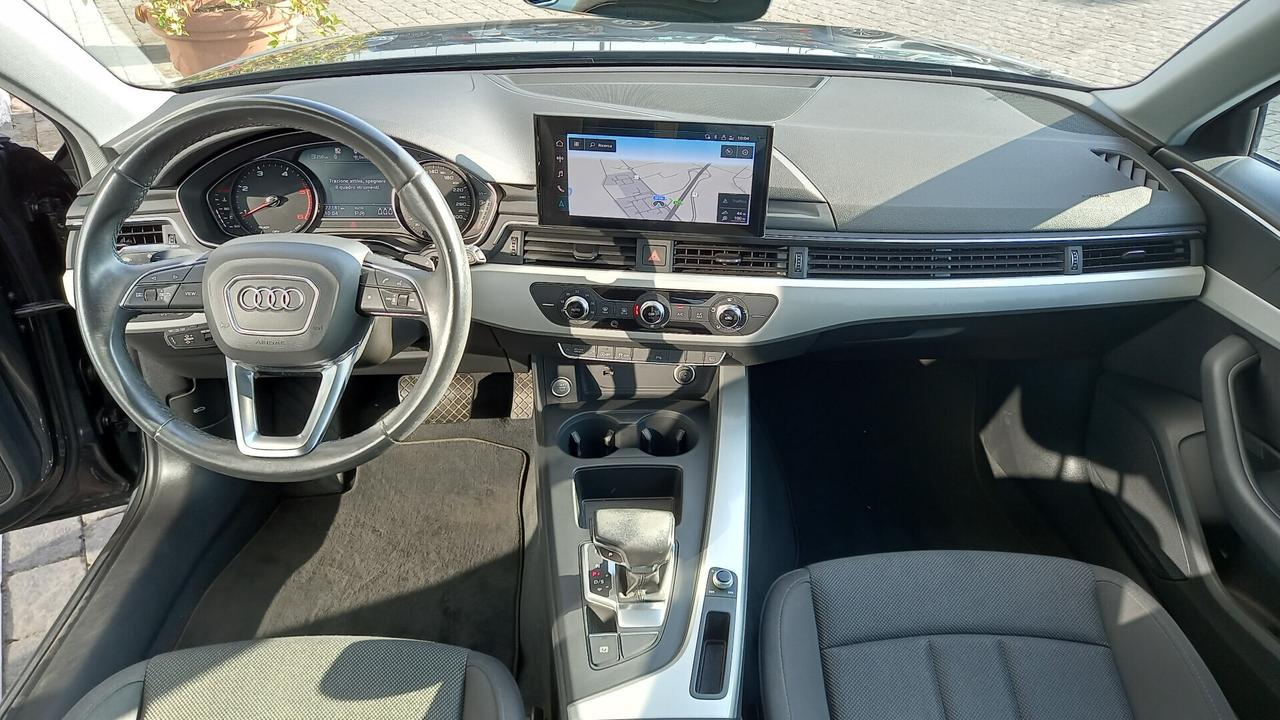 Audi A4 Avant 30 TDI/136 CV S tronic Business
