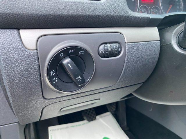 VOLKSWAGEN Golf 1.9 TDI DPF 5p. Sportline