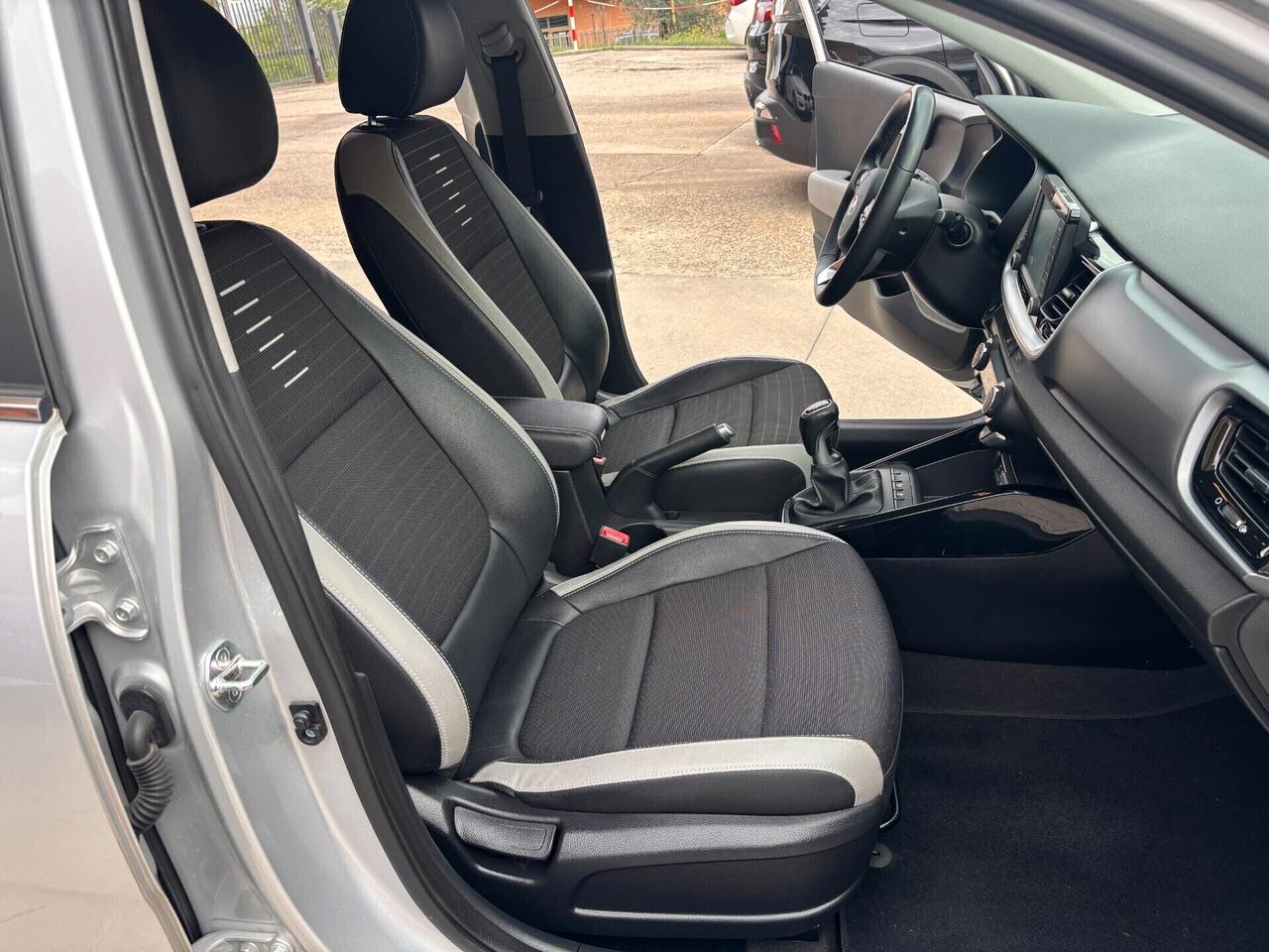 Kia Stonic 1.6 CRDi 115 CV Energy- 2019