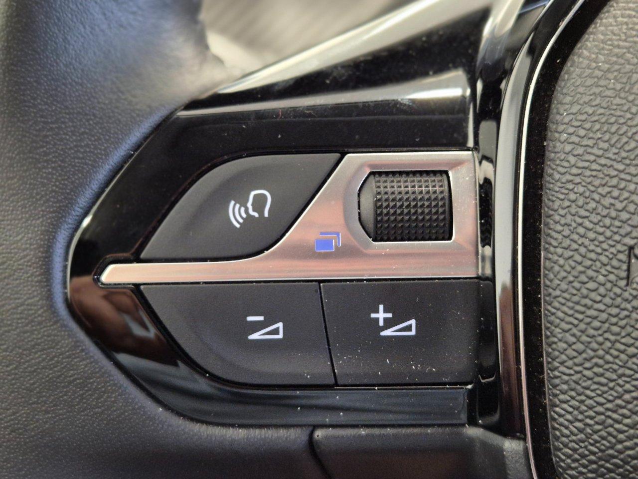 Peugeot 208 1.2 puretech Style s&s 100cv IN PROMO