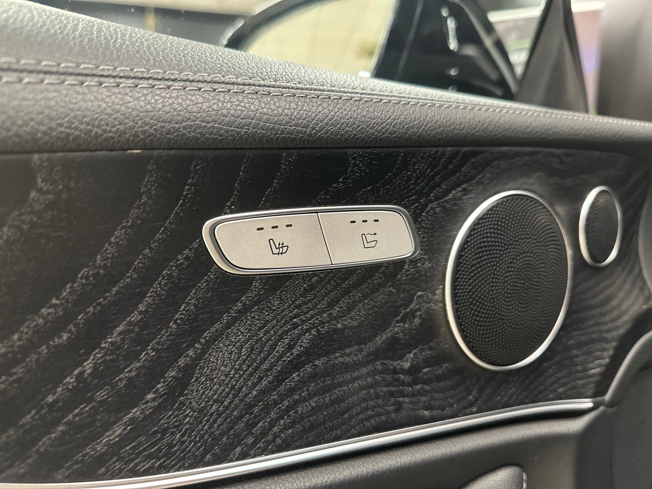 Mercedes-Benz E 220 E Cabrio 220 d Premium Plus auto