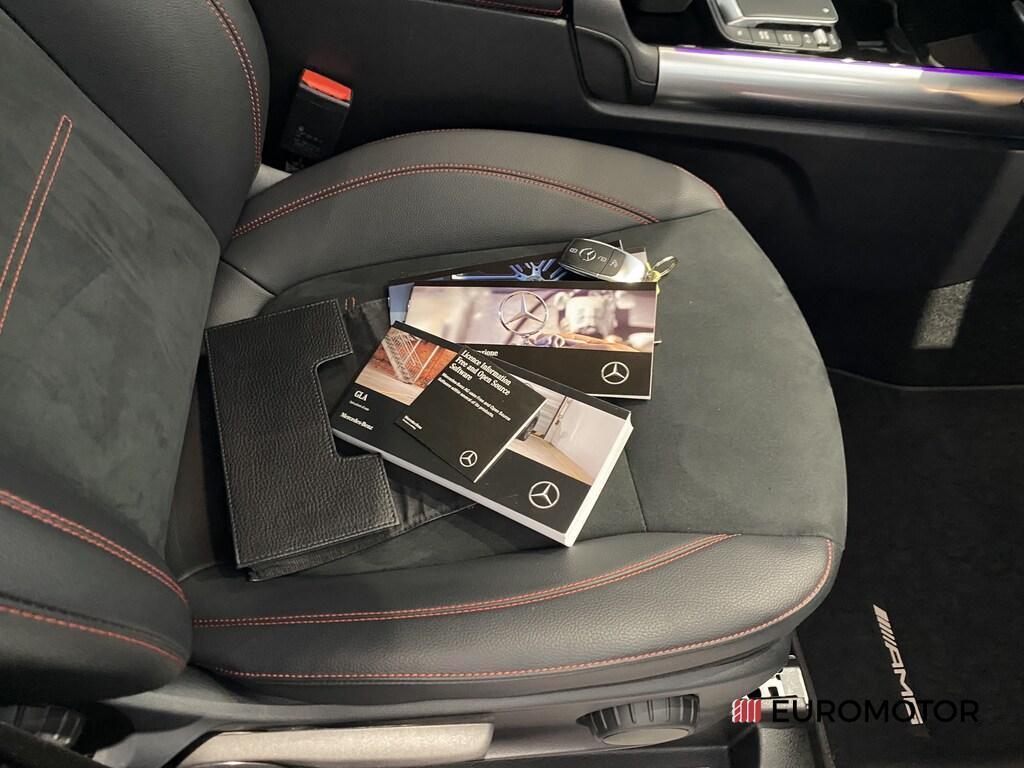 Mercedes GLA 180 180 D Sport Plus 8G-DCT