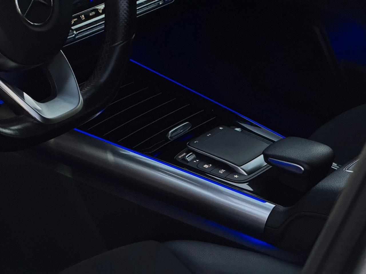 Mercedes-Benz GLA 200 d Premium AMG TETTO