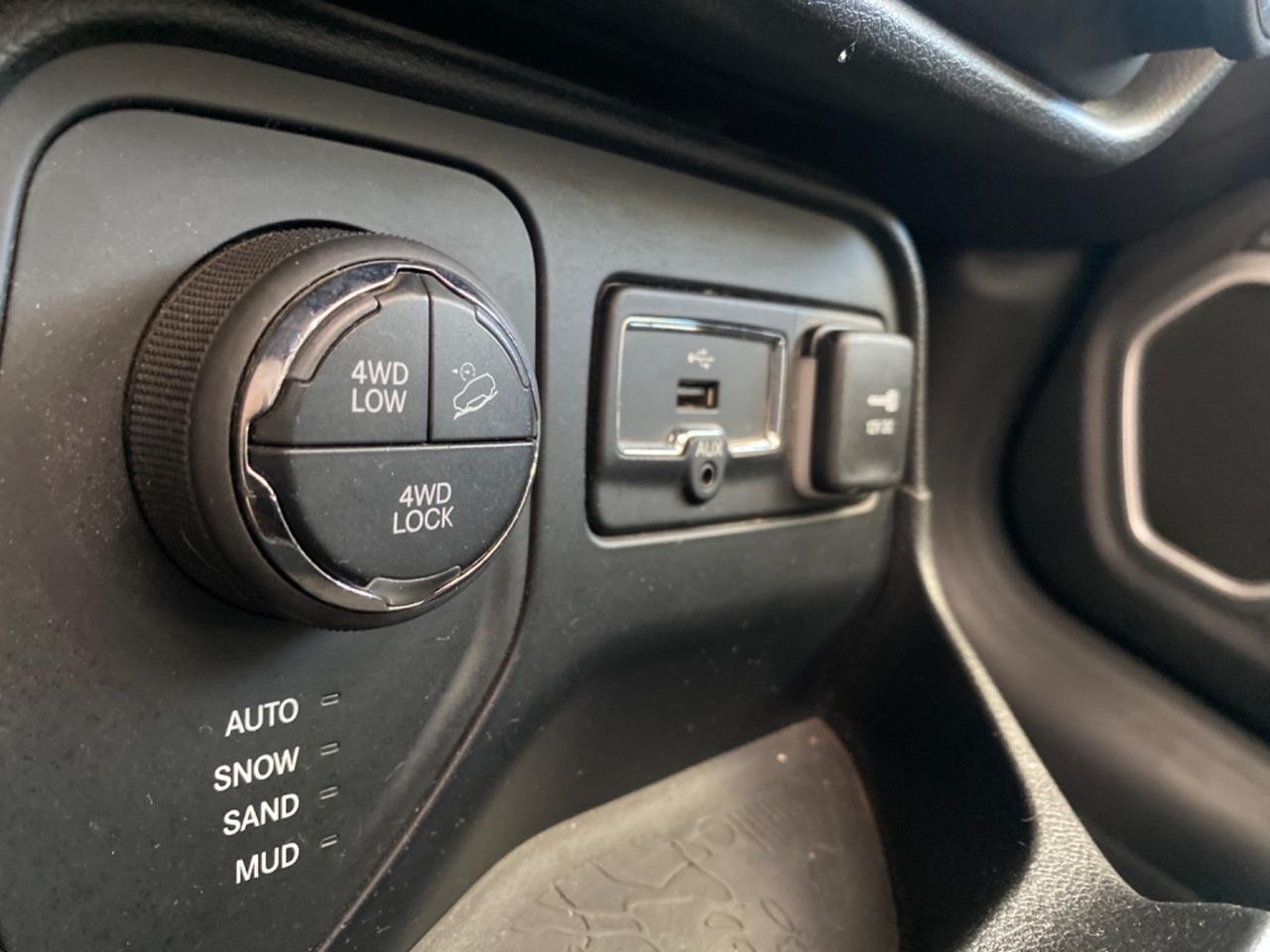 Jeep Renegade 2.0Mjt140CV 4WD Limited+TETTO2017