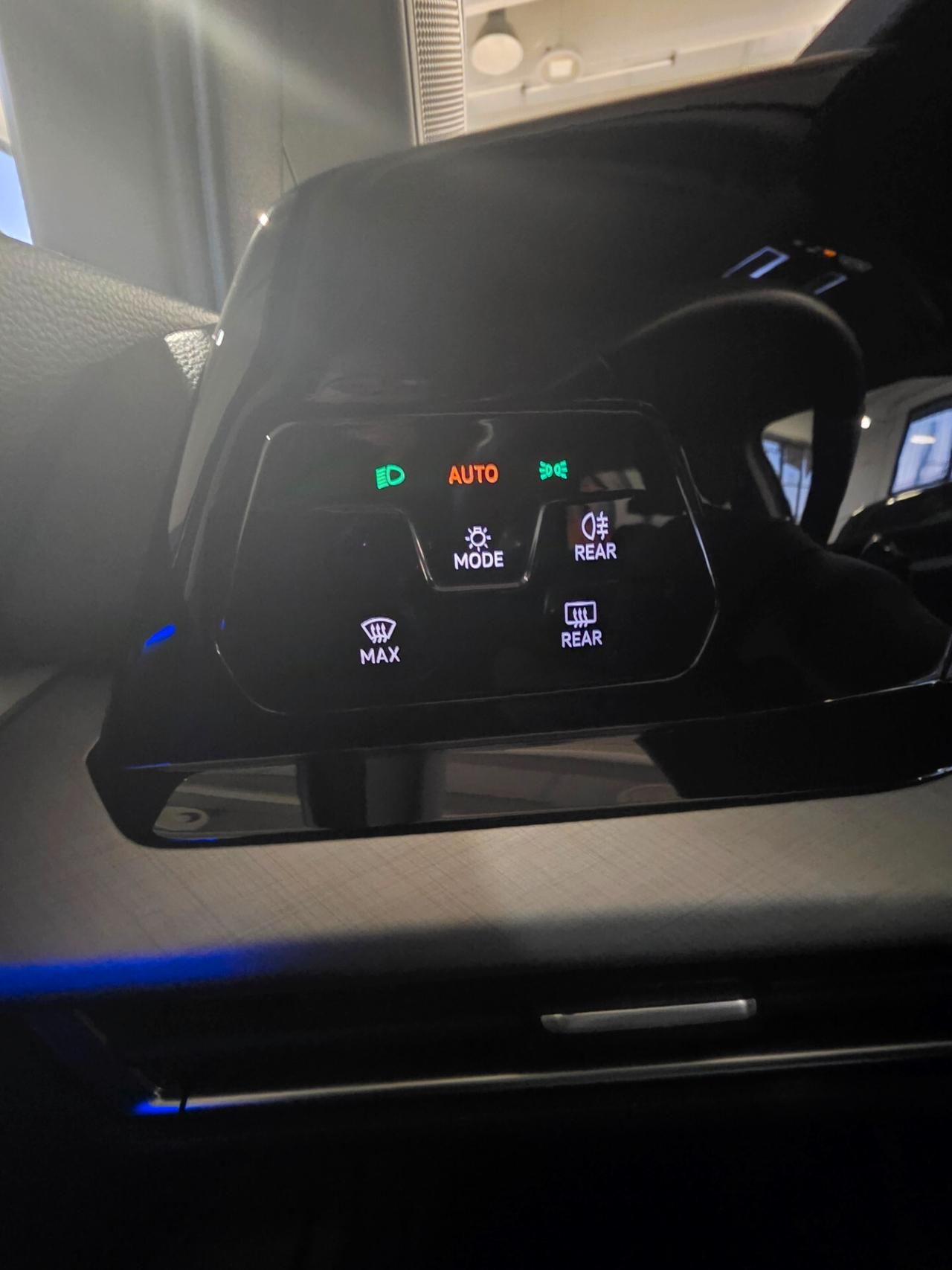 Volkswagen Golf 2.0 TDI 115 CV SCR Life