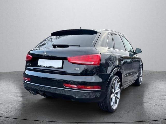 Audi Q3 S-LINE