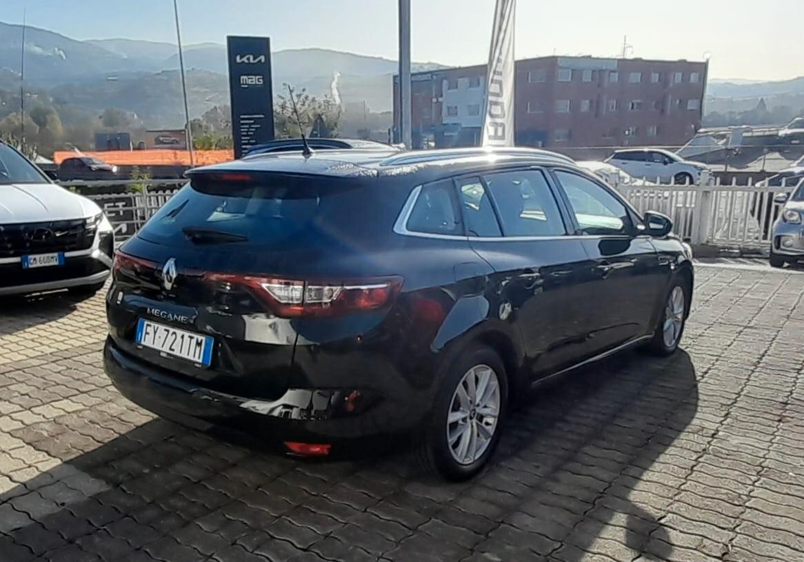 Renault Megane Mégane Sporter Blue dCi 115 CV EDC Business IVA ESPOSTA