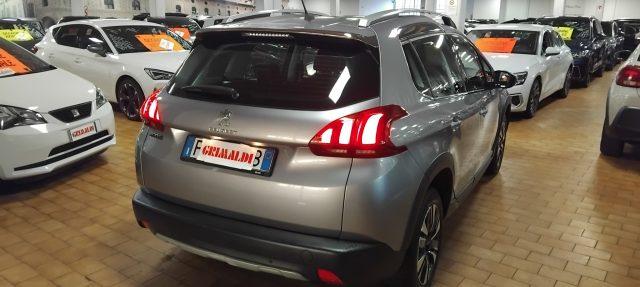 PEUGEOT 2008 1.2 PureTech 82 Allure