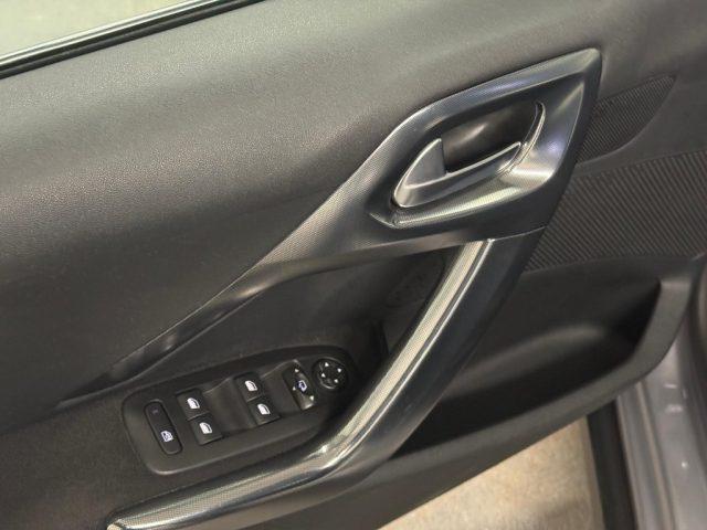 PEUGEOT 2008 1° serie BlueHDi 120 S&S Allure