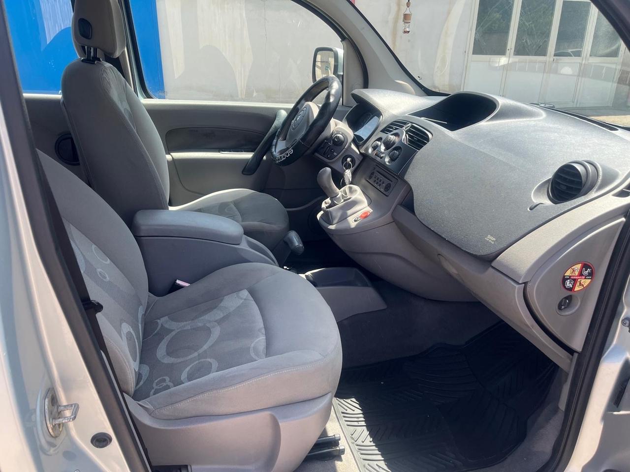 Renault kangoo 5P-1.5 dci- 2008