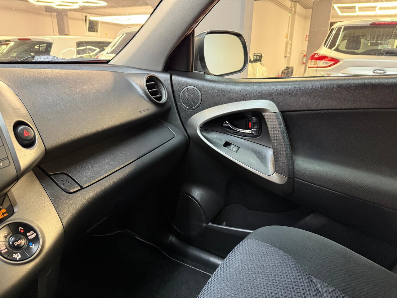 Toyota RAV 4 Crossport 2.2 D-4D - FABIANOAUTO