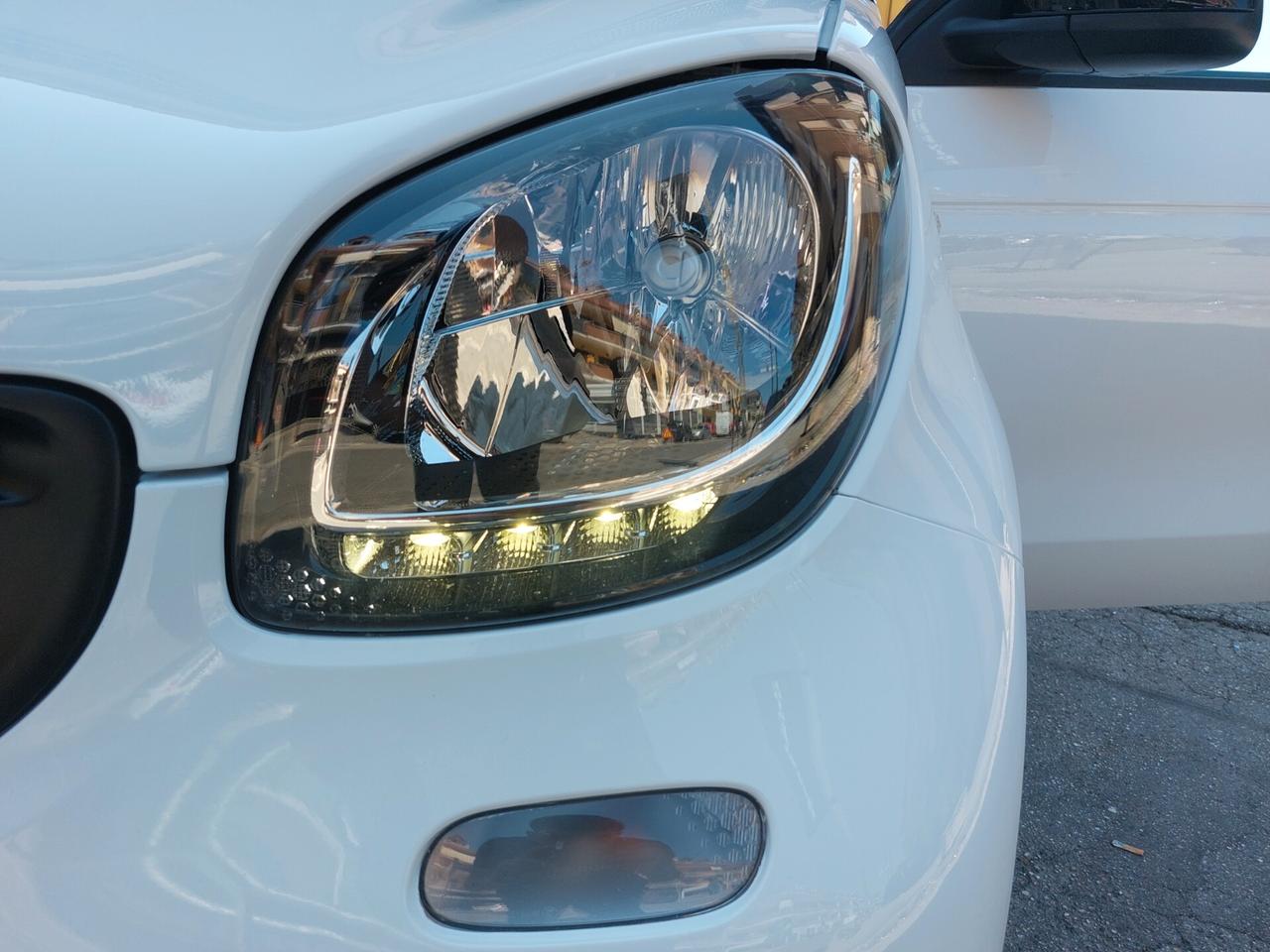 Smart ForFour 70 1.0 Youngster